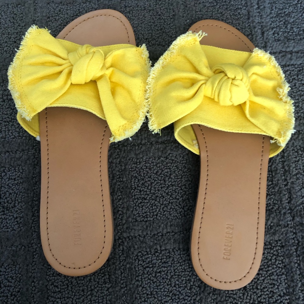 Yellow bow slides